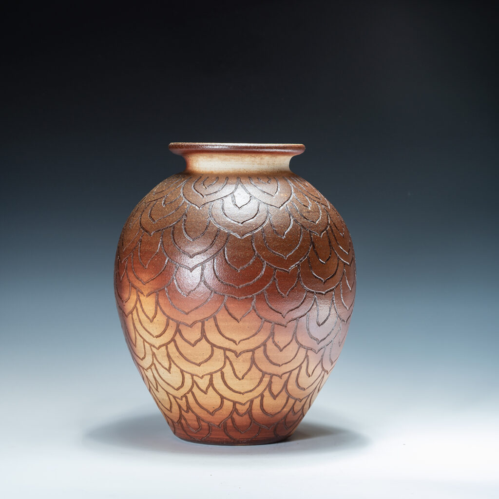 pattern-vase-back-small